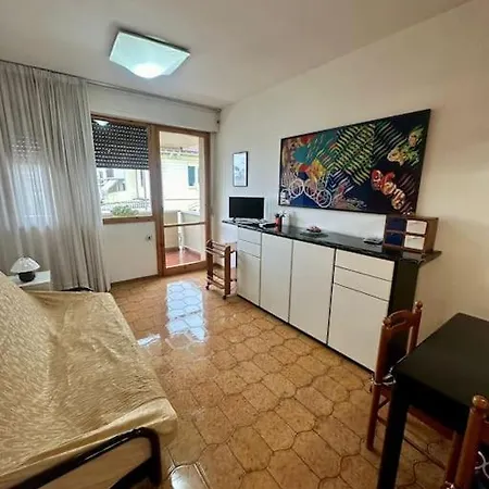 Paul Apartment- 450m Dal Mare Διαμέρισμα